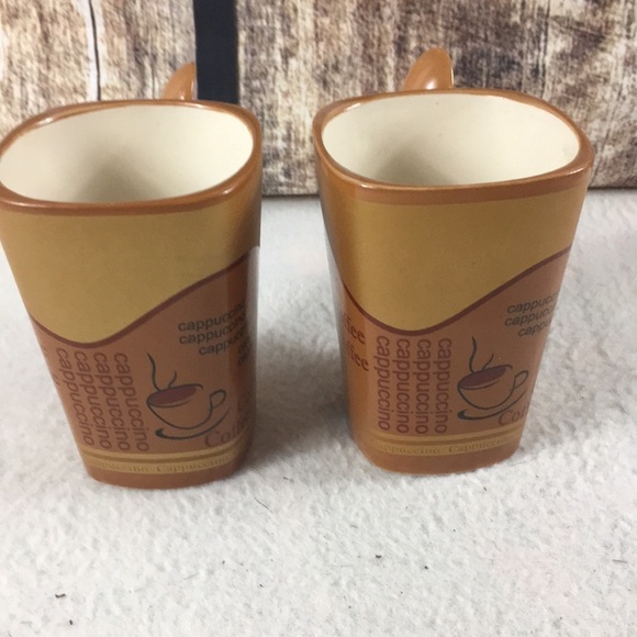 Set of 2 Cappuccino/Coffee Mugs with Spoons (AR) - Picture 3 of 5